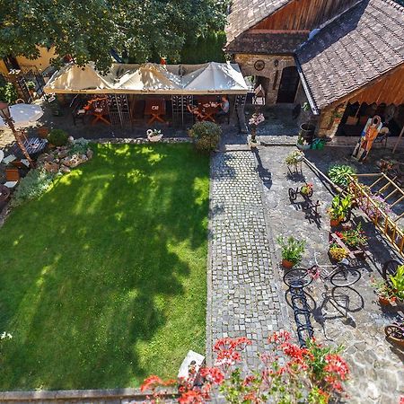 Penzion - Restaurant Atrium Poprad Exteriér fotografie